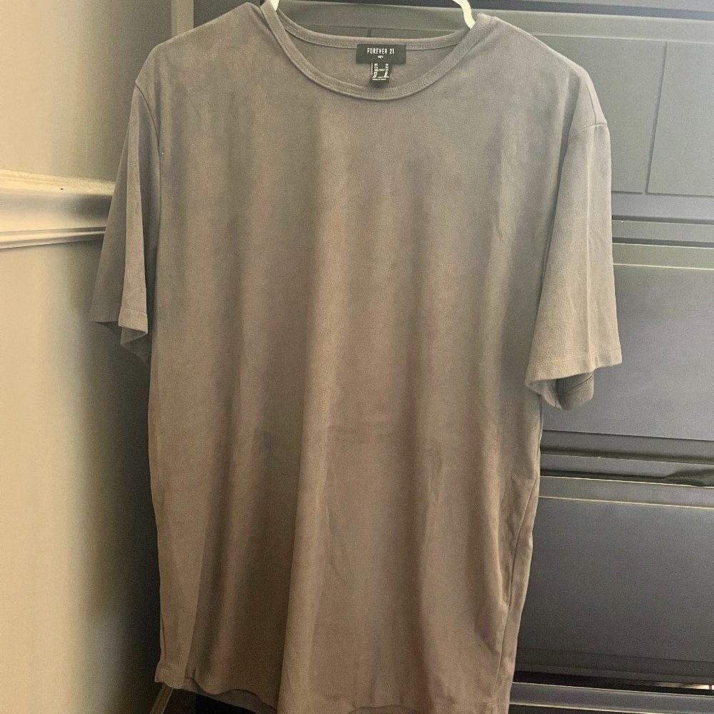 Forever 21 Curved Hem Tshirt
